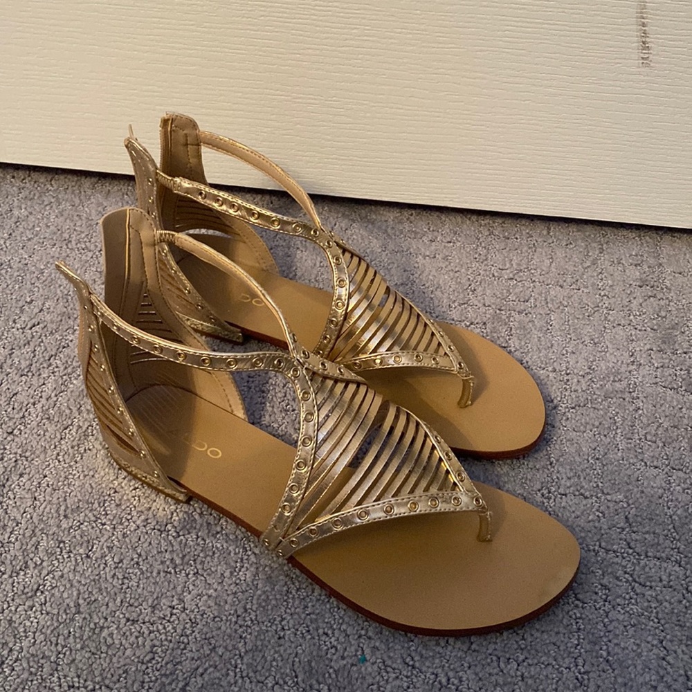 ALDO gold sandals size 8.5 WOMENS
